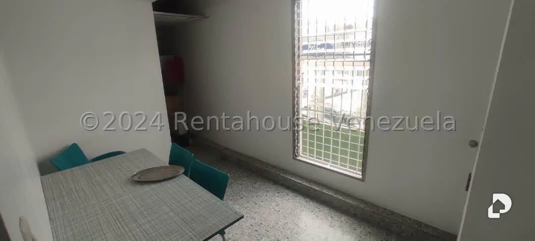 Oficina en Altamira Sur, Caracas – 10