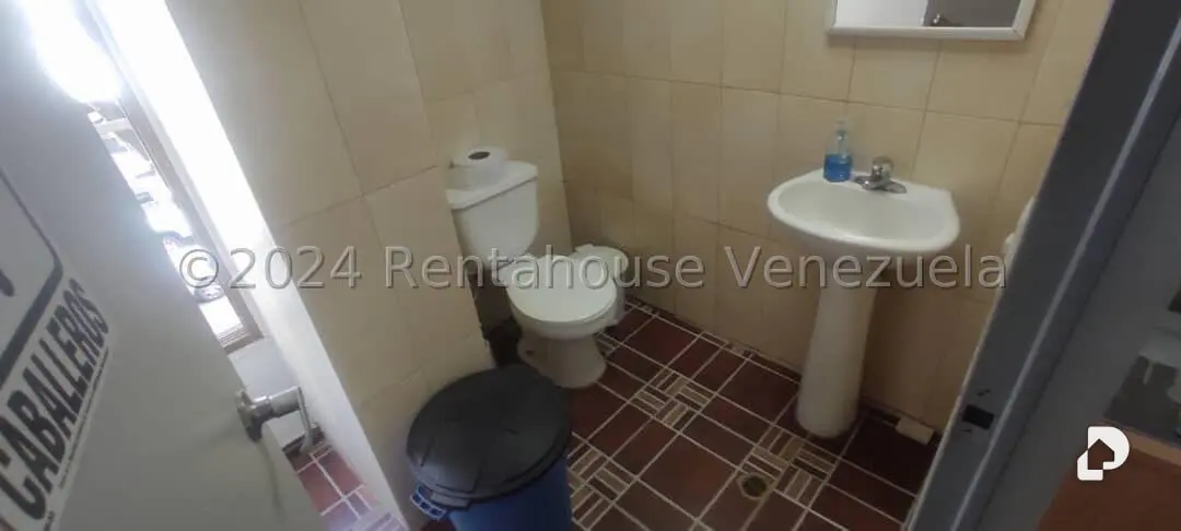 Oficina en Altamira Sur, Caracas – 13