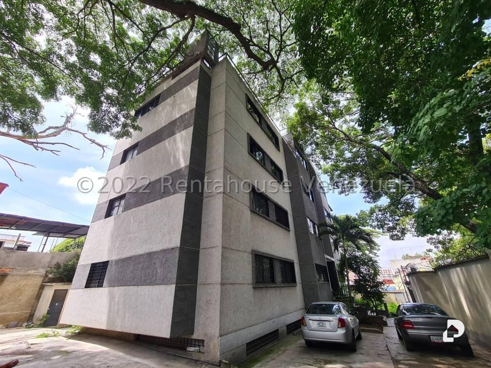 Edificio en La Florida, Caracas – 4