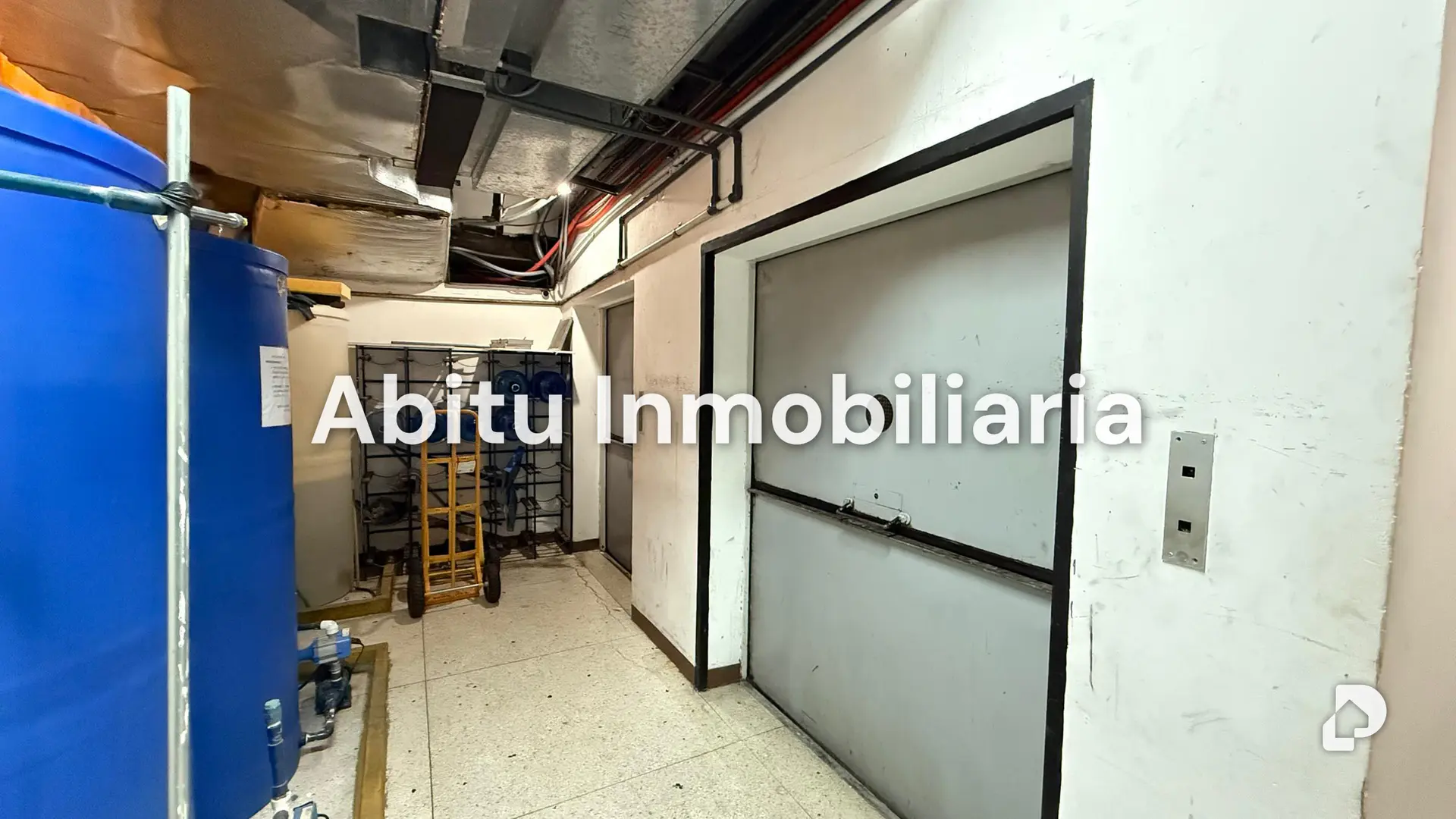 Office in Los Ruices, Caracas – 10