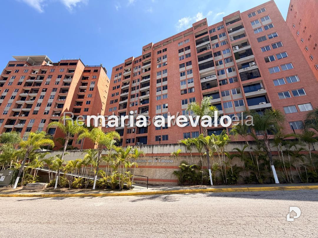 Apartment in Colinas de La Tahona, Caracas – 1