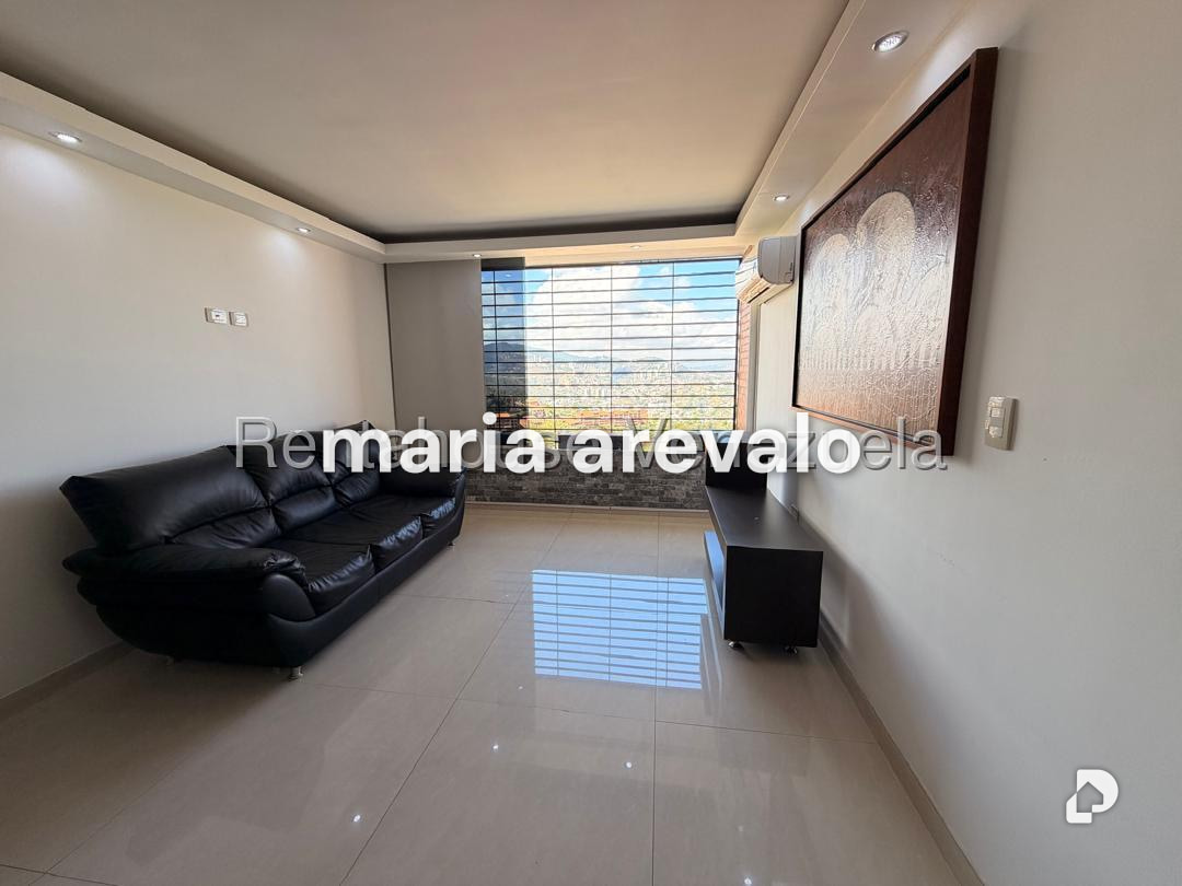 Apartment in Colinas de La Tahona, Caracas – 11