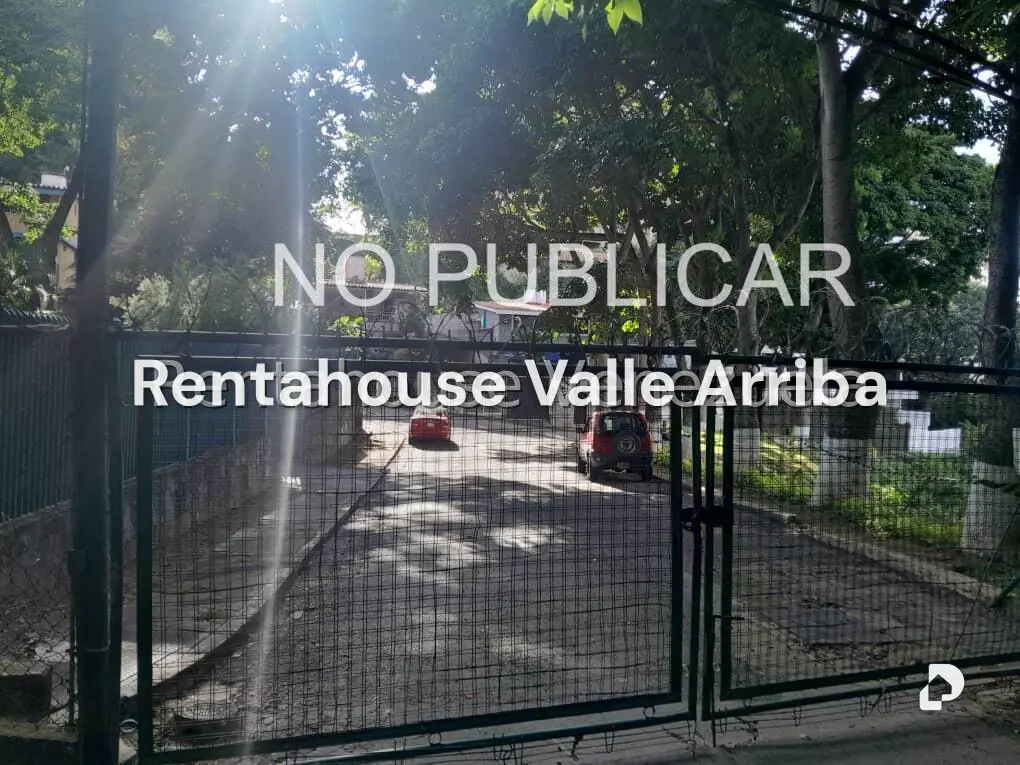 Terreno en Colinas de Bello Monte, Caracas – 19