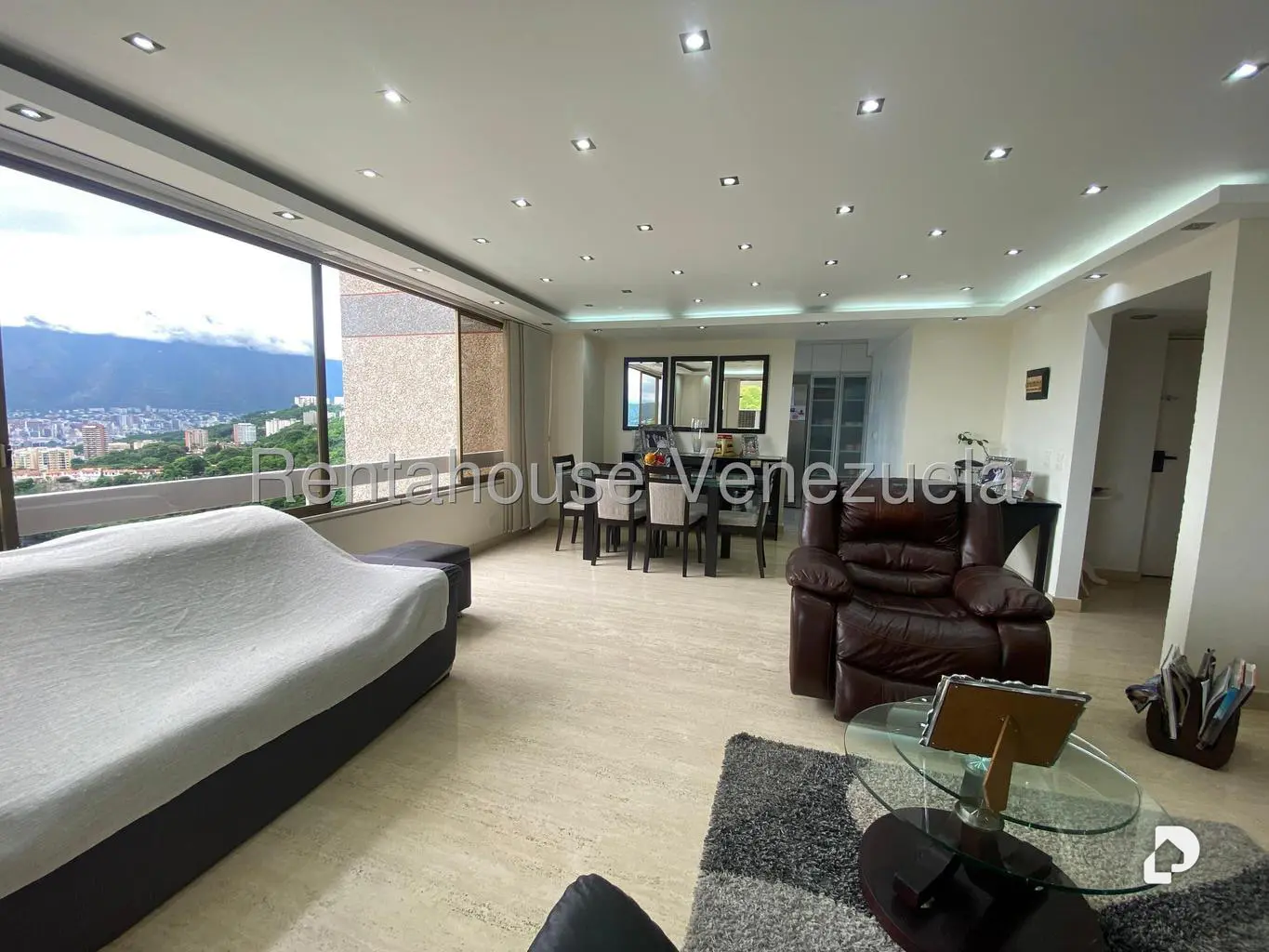 Apartamento en Los Samanes, Caracas – 17