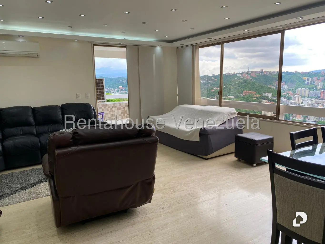 Apartamento en Los Samanes, Caracas – 18