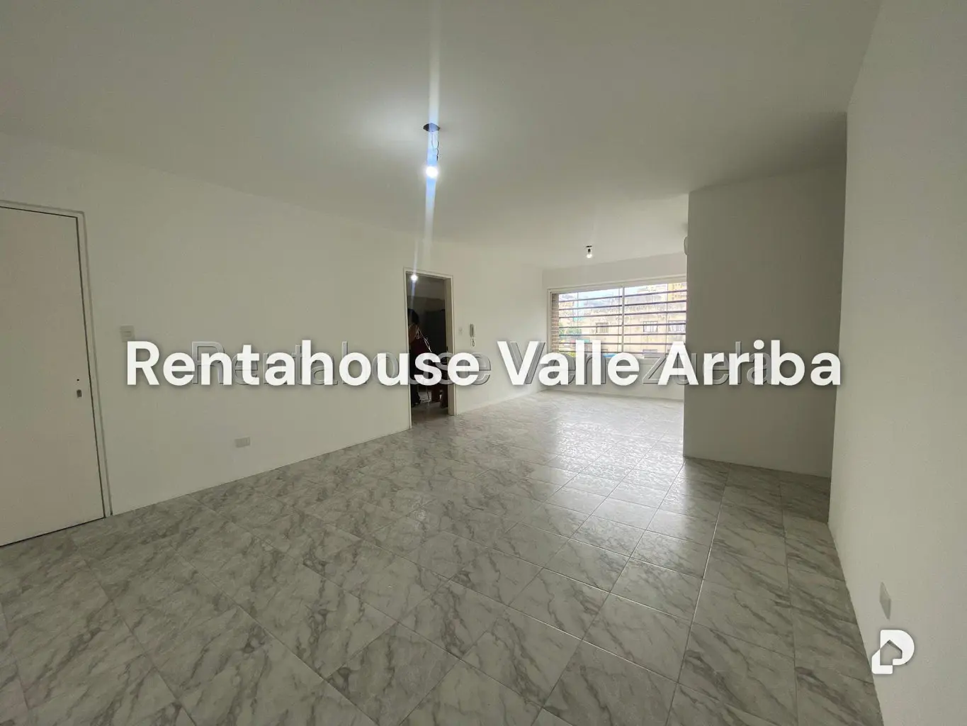 Apartamento en El Paraíso, Caracas – 12