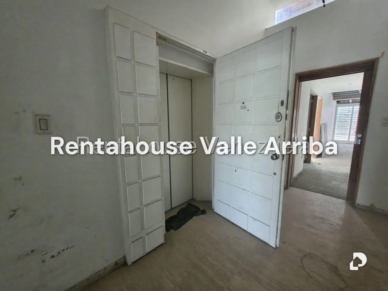 Apartamento en La Florida, Caracas – 2