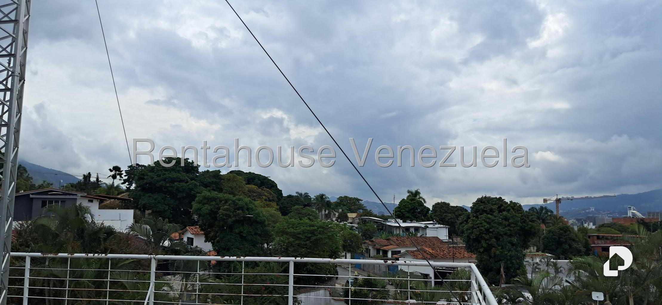 Casa en Altamira, Caracas – 18