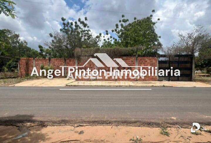 Terreno en Country Club, Maracaibo – 1