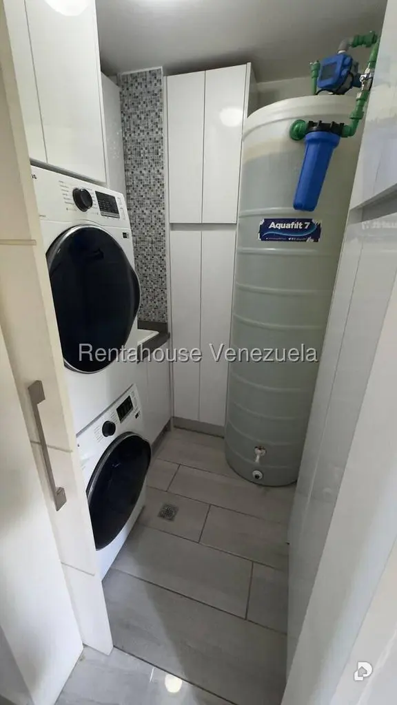 Apartamento en Colinas de La Tahona, Caracas – 18