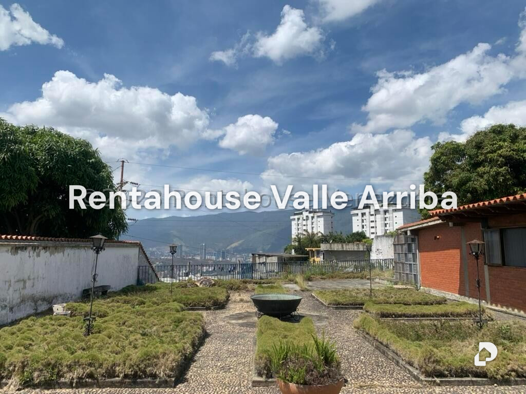 Casa en Cumbres de Curumo, Caracas – 9