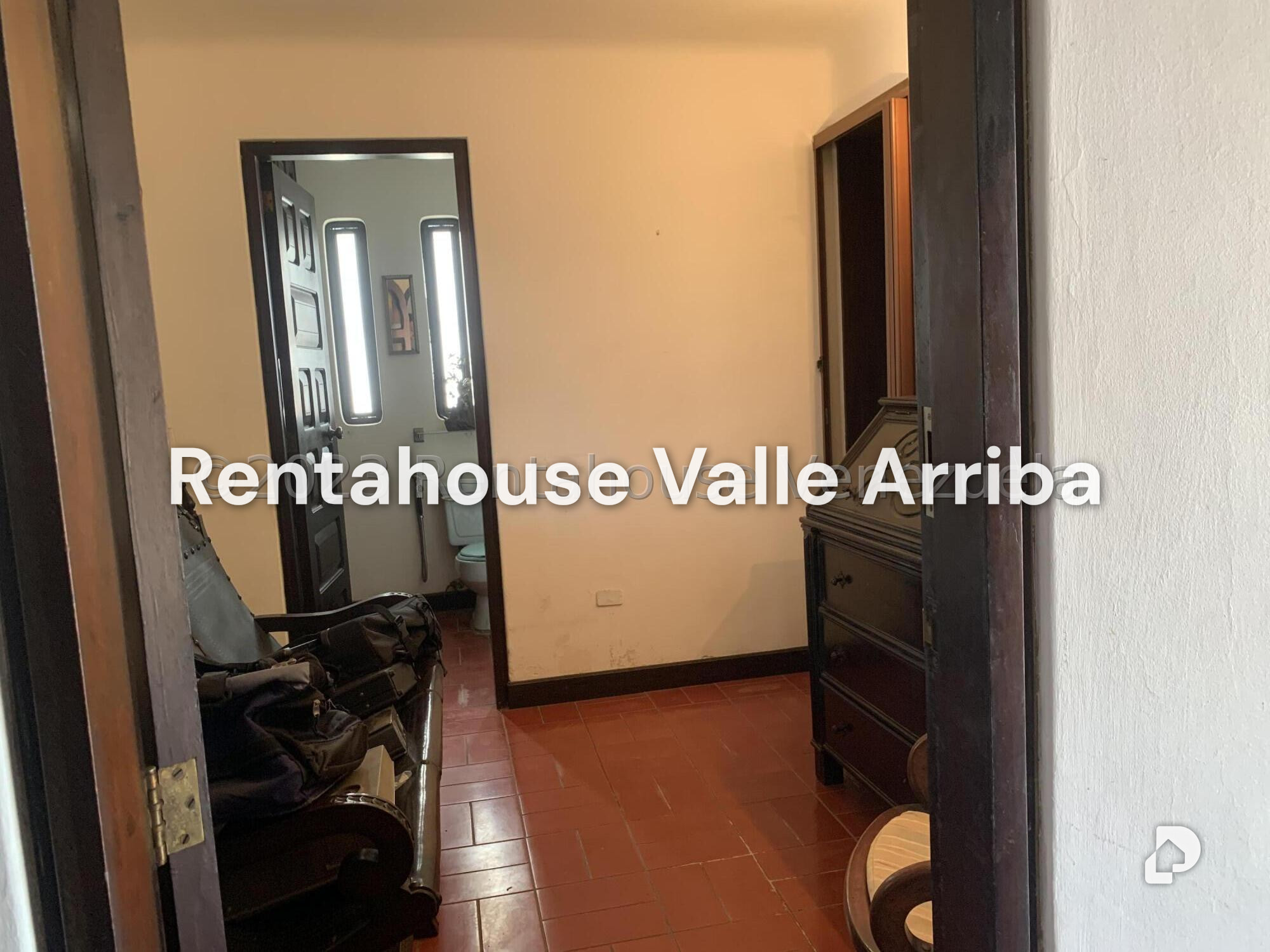 Casa en Cumbres de Curumo, Caracas – 21