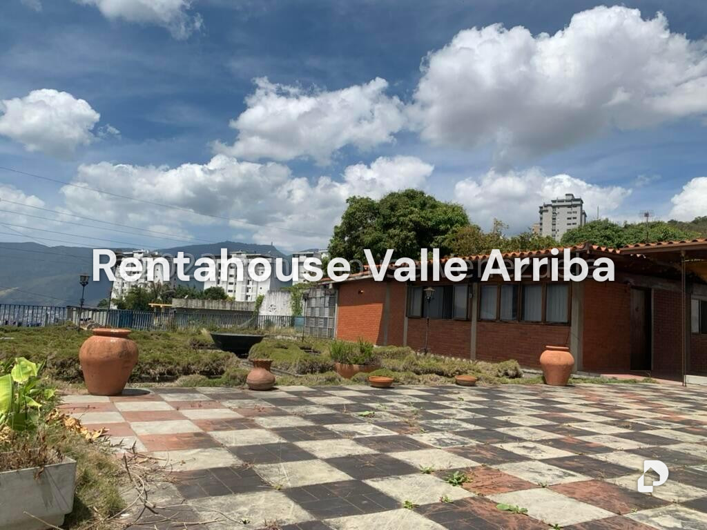 Casa en Cumbres de Curumo, Caracas – 8