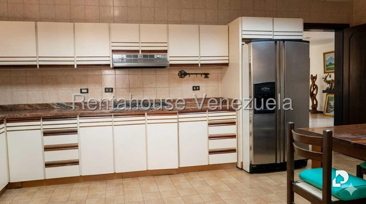 Casa en La Boyera, Caracas – 14