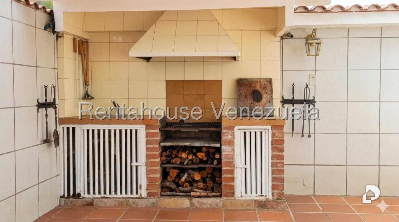 Casa en La Boyera, Caracas – 16