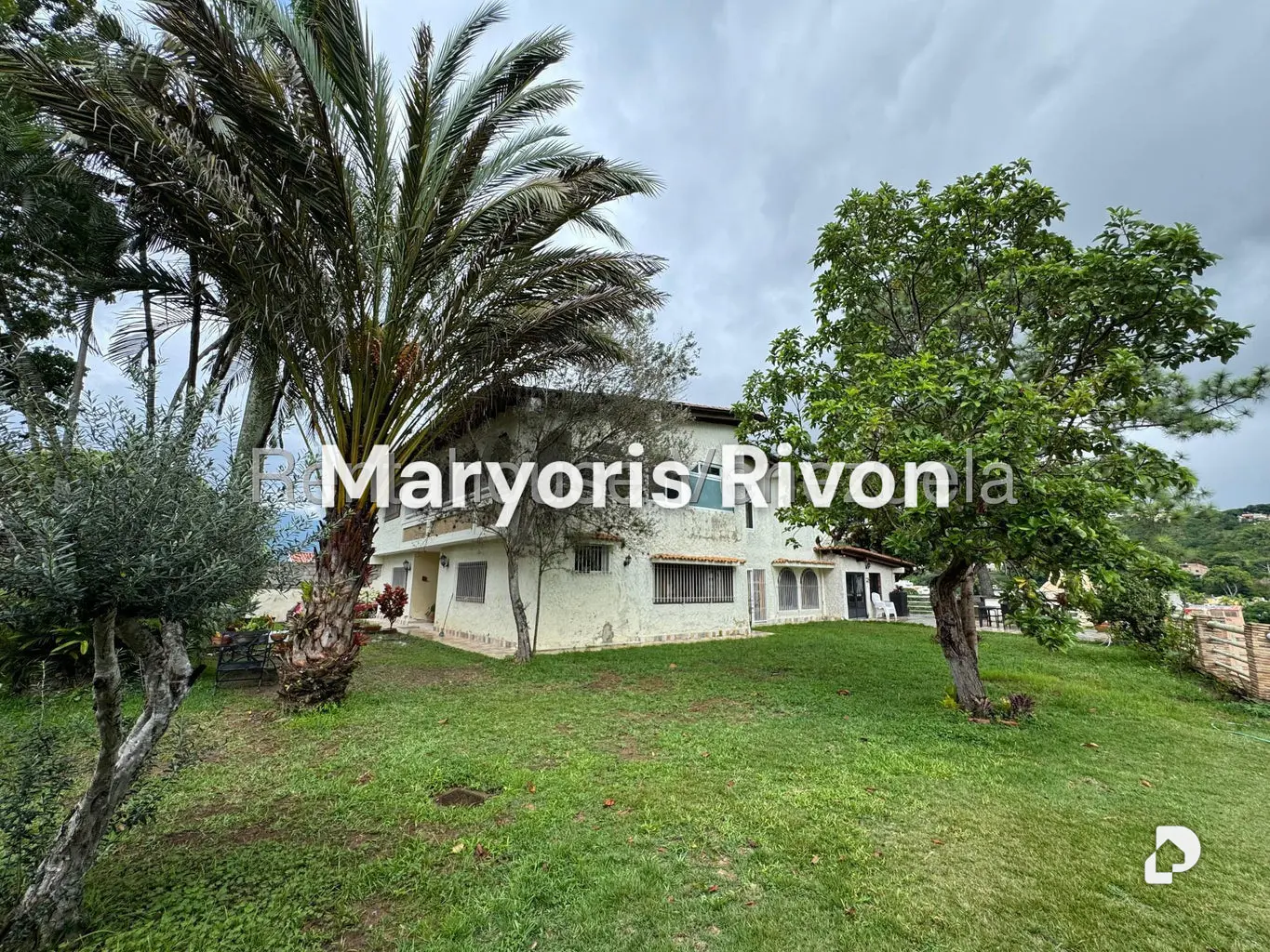 Casa en Santa Paula, Caracas – 2