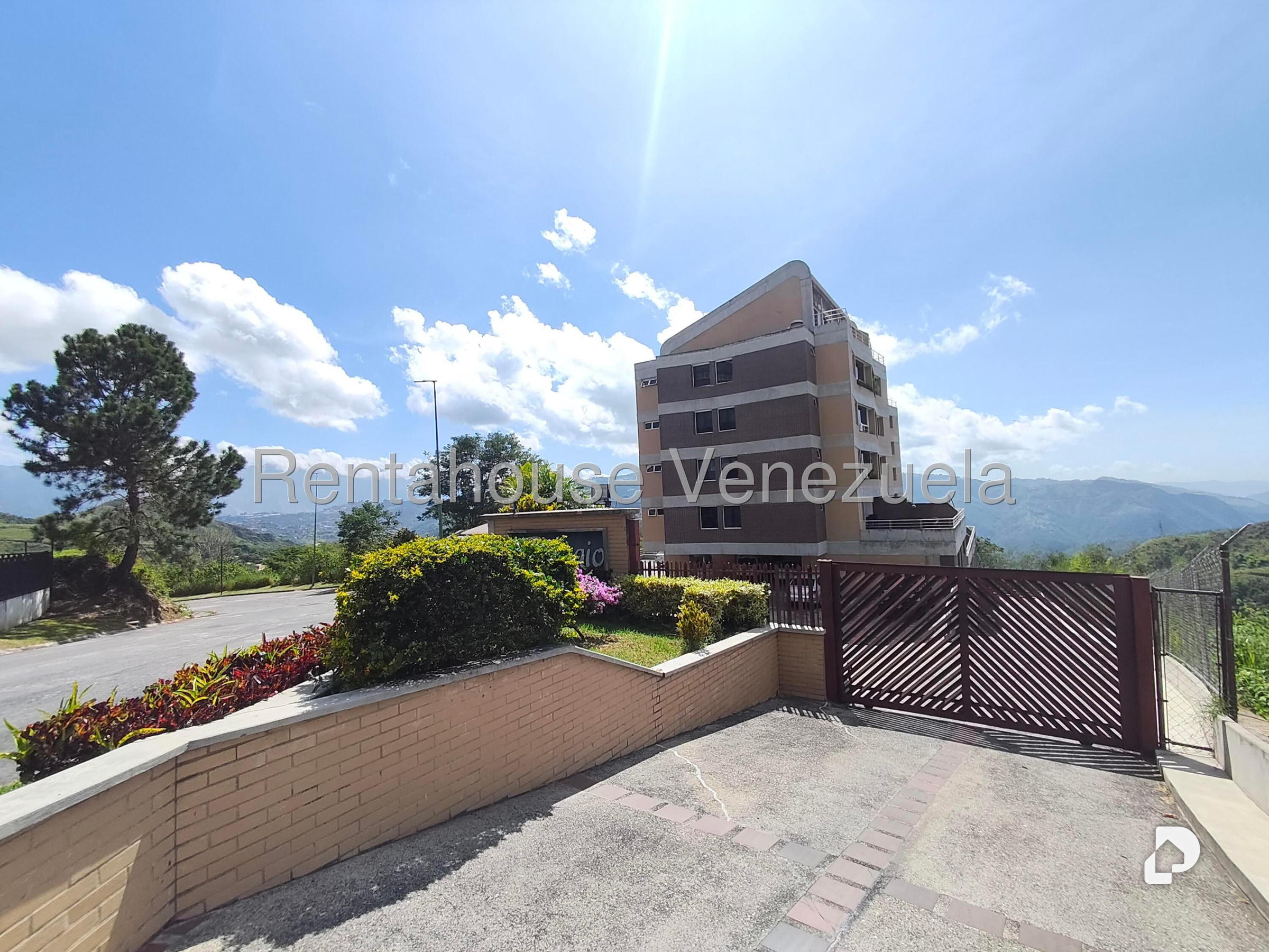 Apartamento en La Lagunita Country Club, Caracas – 1