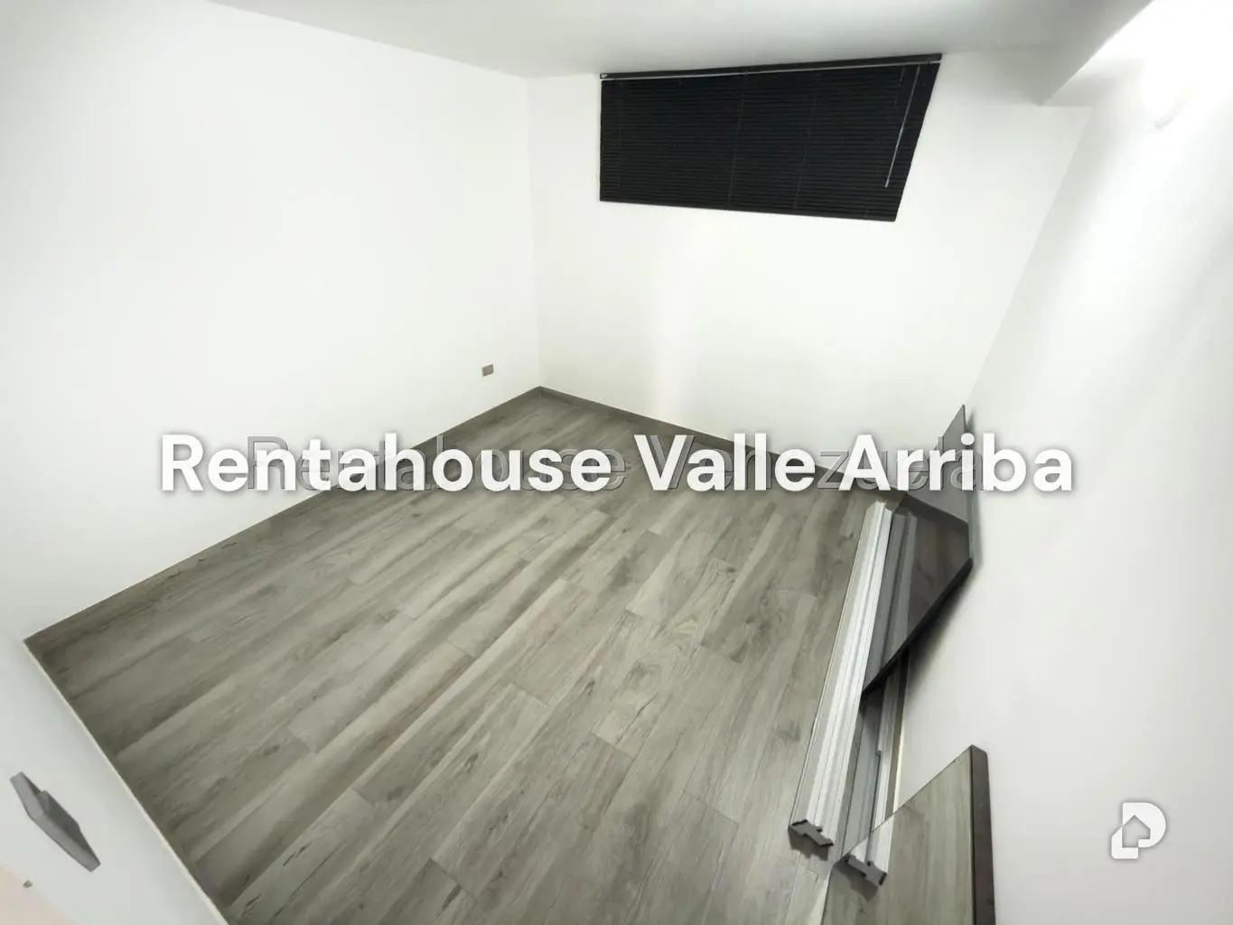 Apartamento en Colinas de La Tahona, Caracas – 15