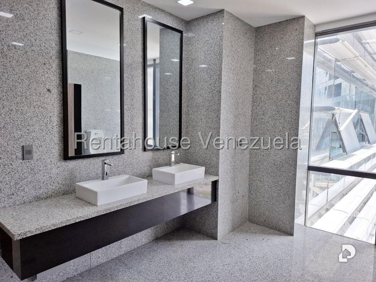 Oficina en Las Mercedes, Caracas