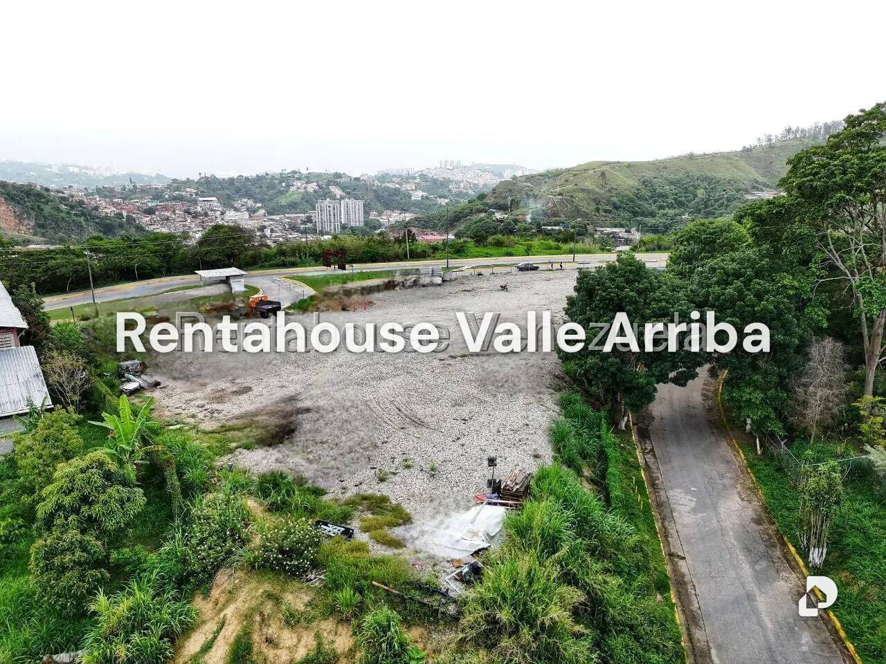 Terreno en El Placer, Caracas – 17