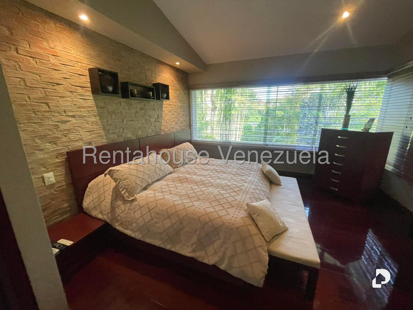 Casa en La Lagunita Country Club, Caracas – 13