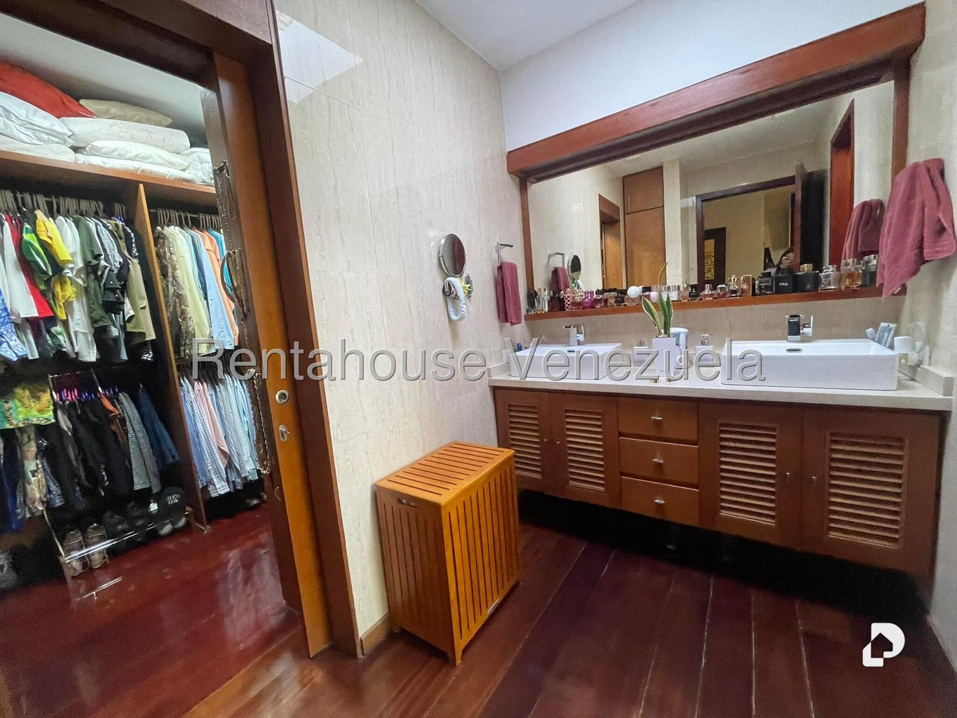 Casa en La Lagunita Country Club, Caracas – 15