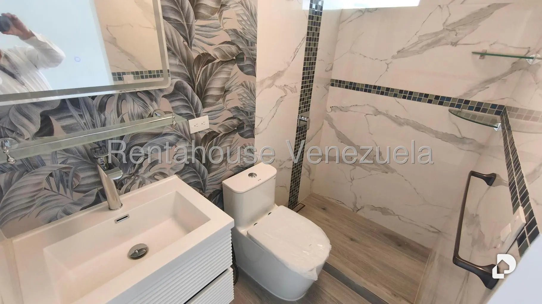 Apartamento en La California Norte, Caracas – 23