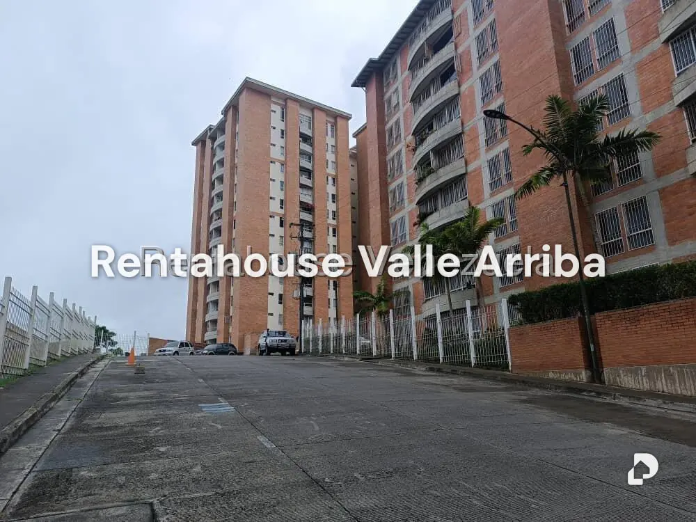 Apartamento en Miravila, Caracas – 1