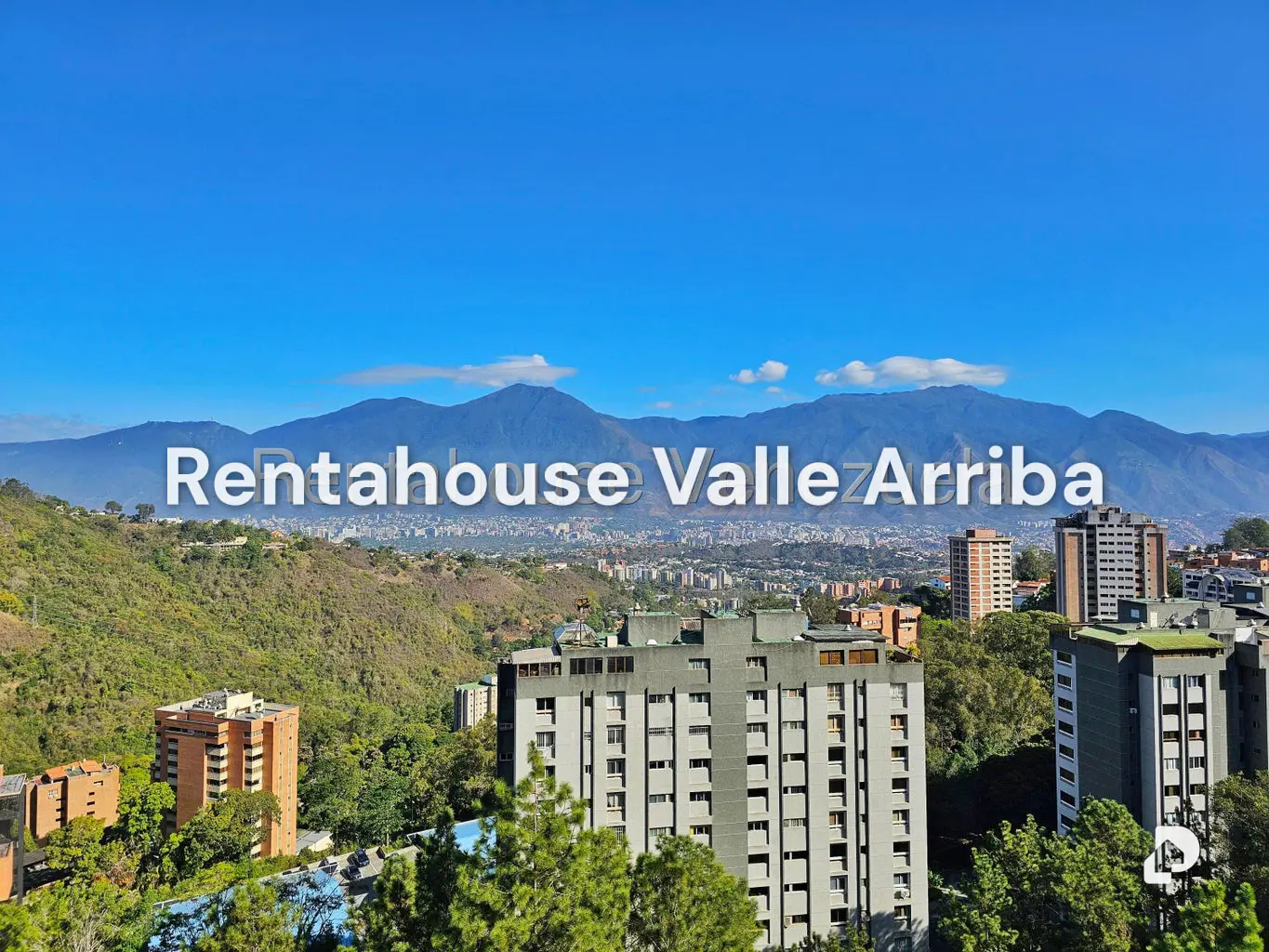 Casa en Los Naranjos (del Cafetal), Caracas – 30