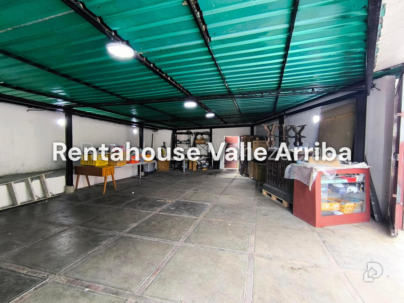 Local comercial en Montecristo, Caracas – 2
