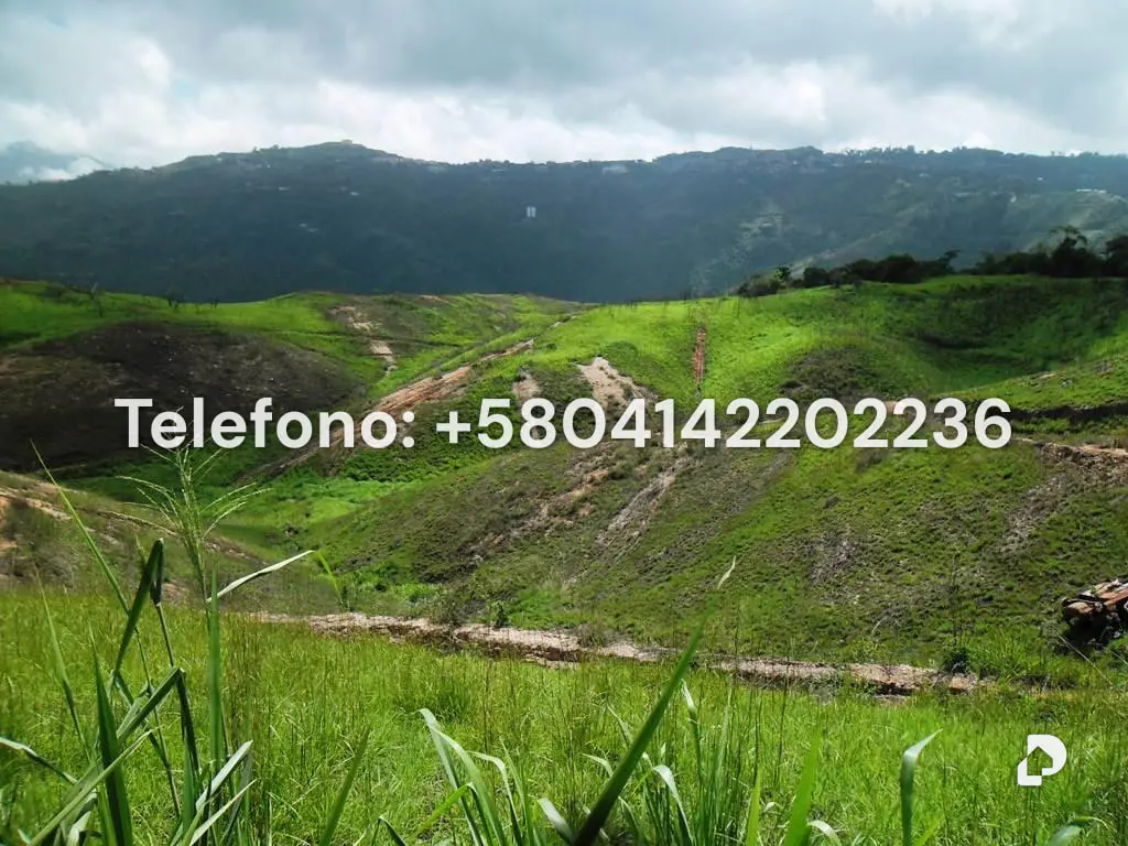 Terreno en El Hatillo, Caracas – 2