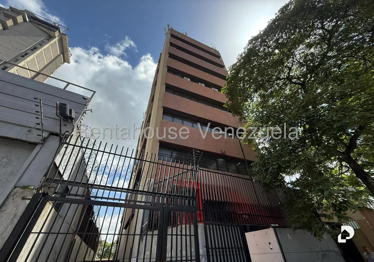 Oficina en Los Caobos, Caracas – 1