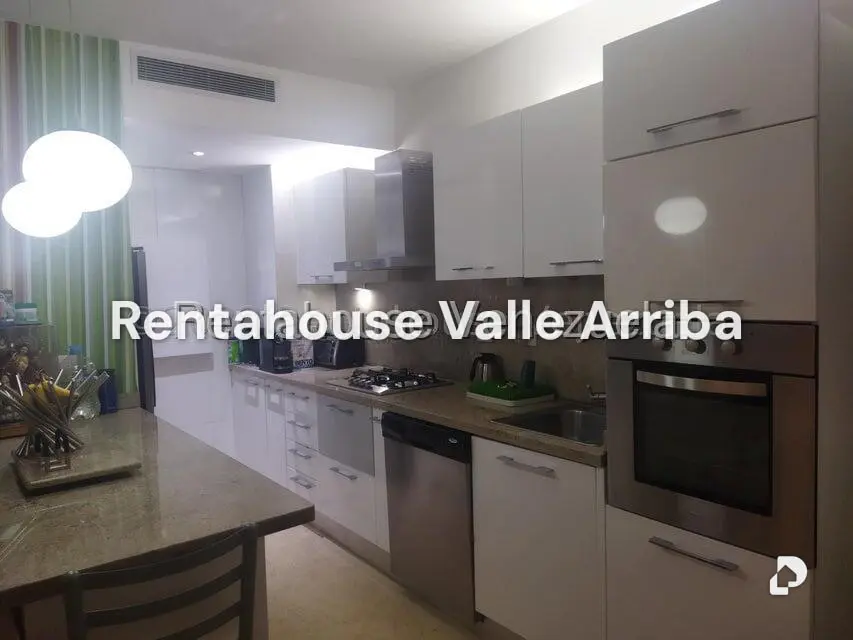 Apartamento en Campo Alegre, Caracas – 10