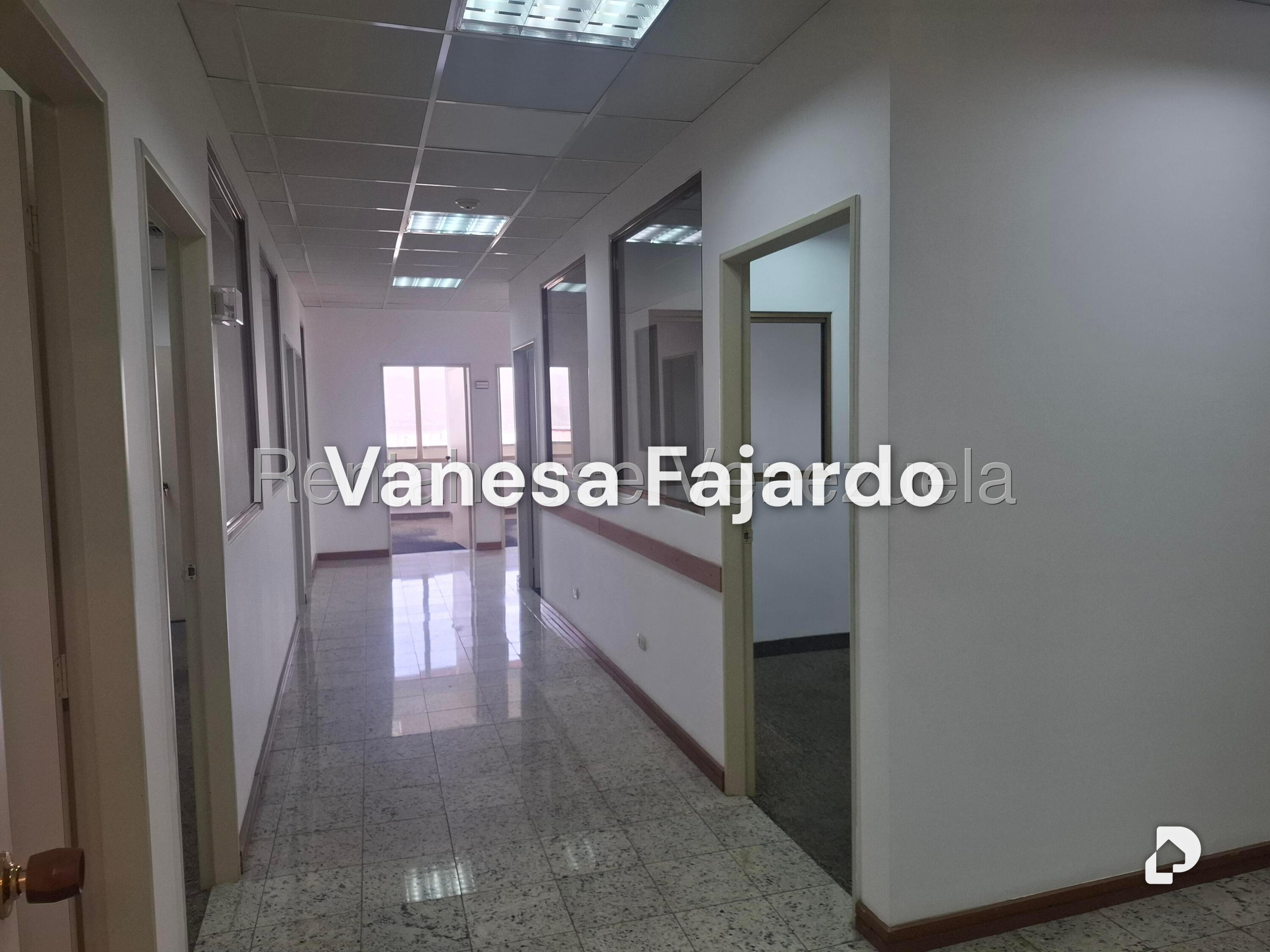 Oficina en Boleíta Norte, Caracas – 14