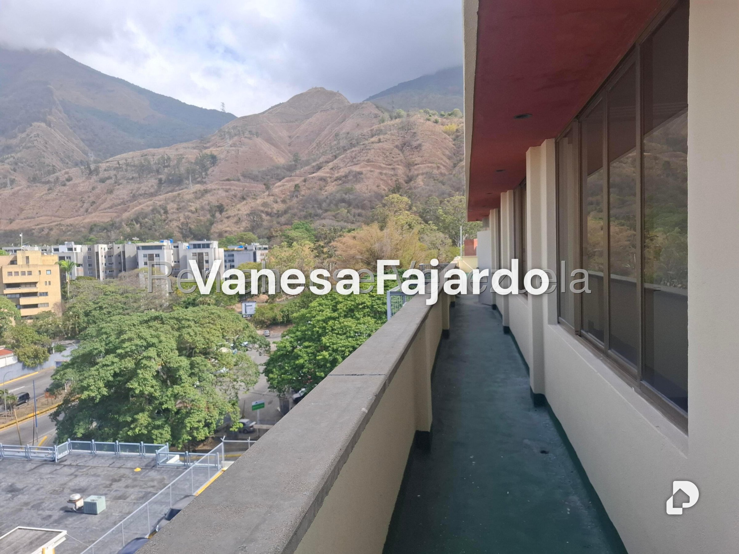 Oficina en Boleíta Norte, Caracas – 27