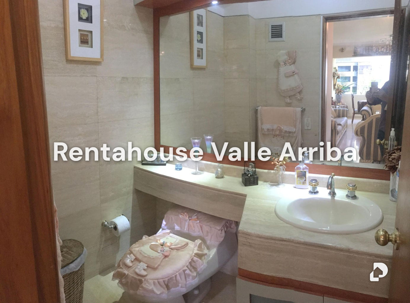 Apartamento en Lomas de La Lagunita, Caracas – 18
