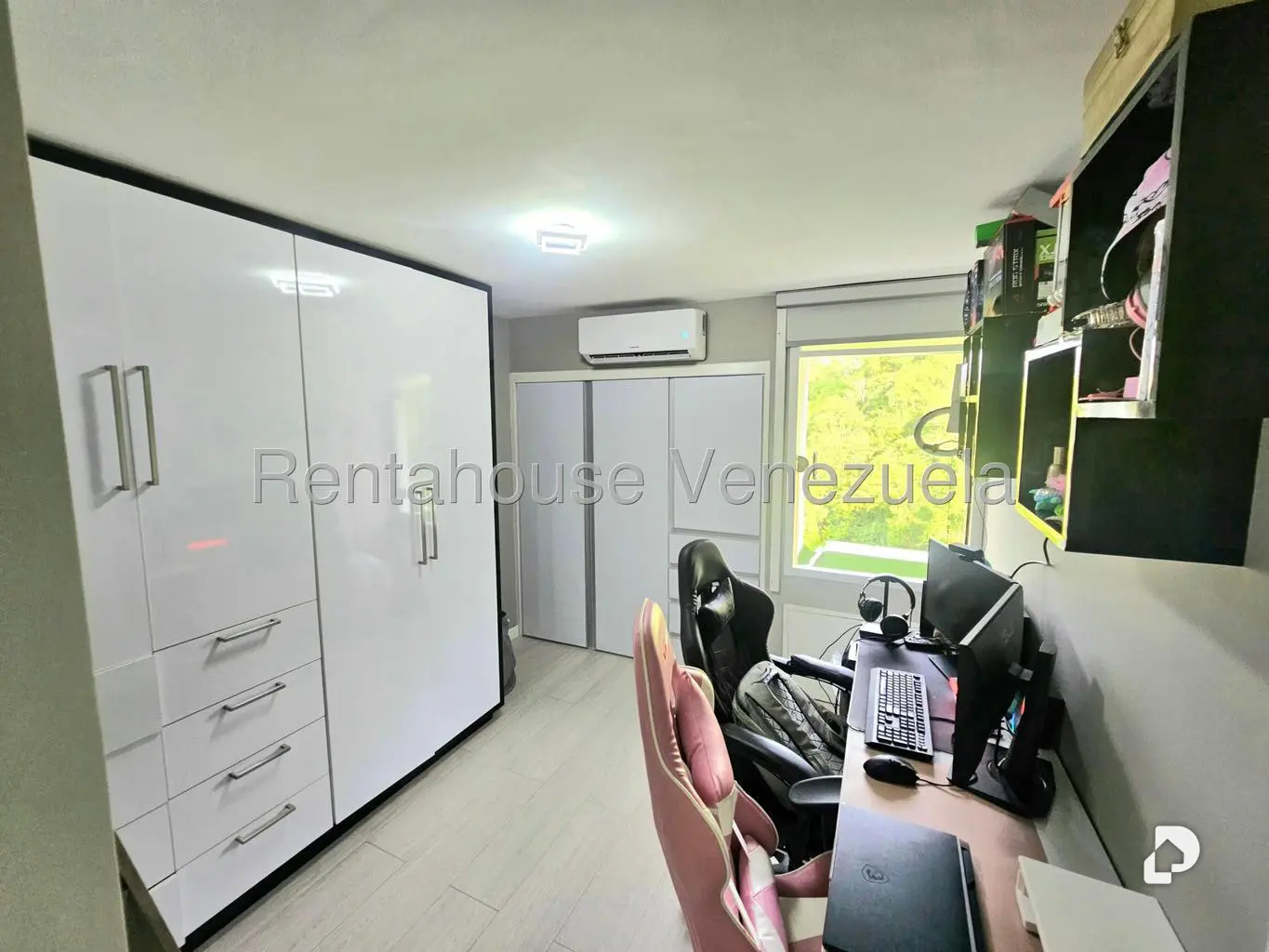 Apartamento en San Luis, Caracas – 12