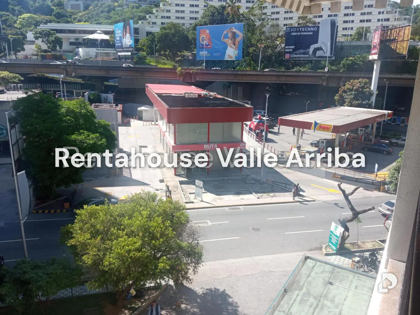 Oficina en Las Mercedes, Caracas – 18