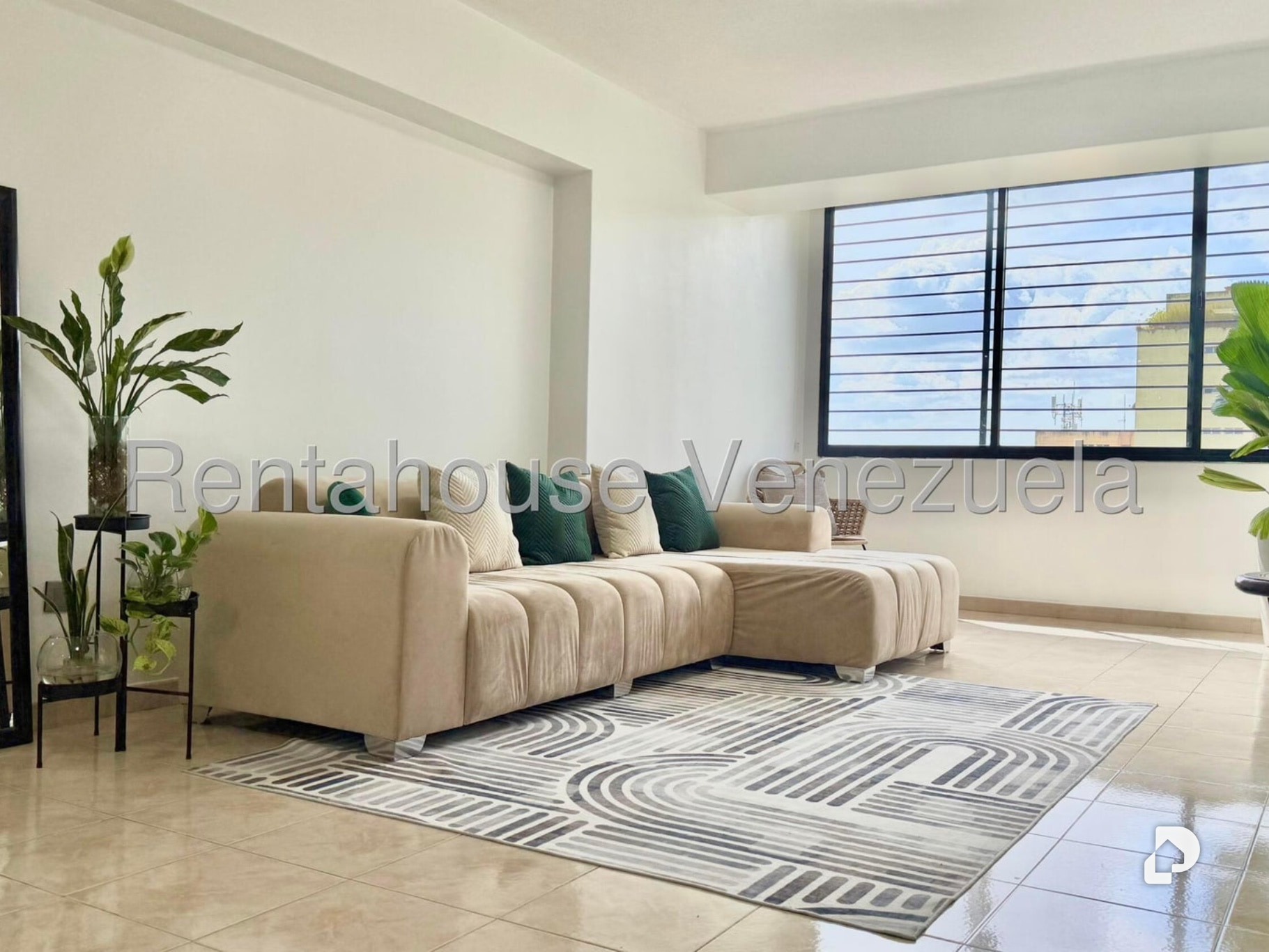 Apartamento en El Cigarral, Caracas – 2
