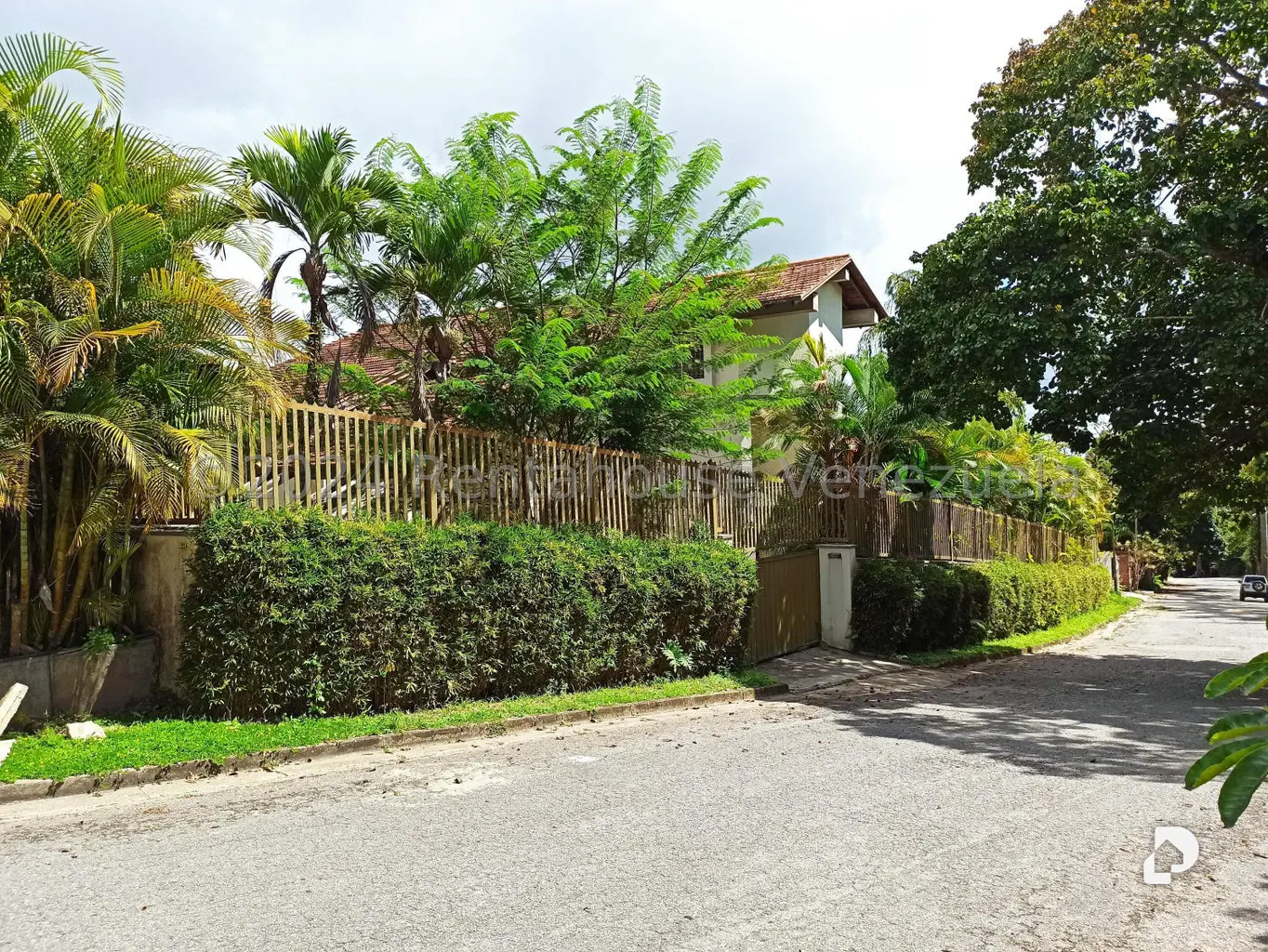 Casa en Oripoto, Caracas – 3
