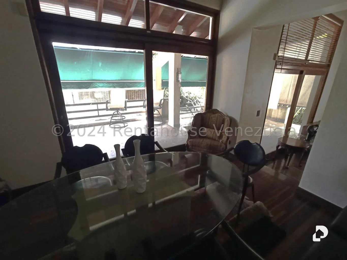 Casa en Oripoto, Caracas – 8