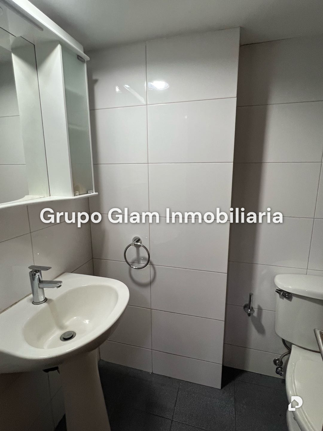 Oficina en El Rosal, Caracas – 13