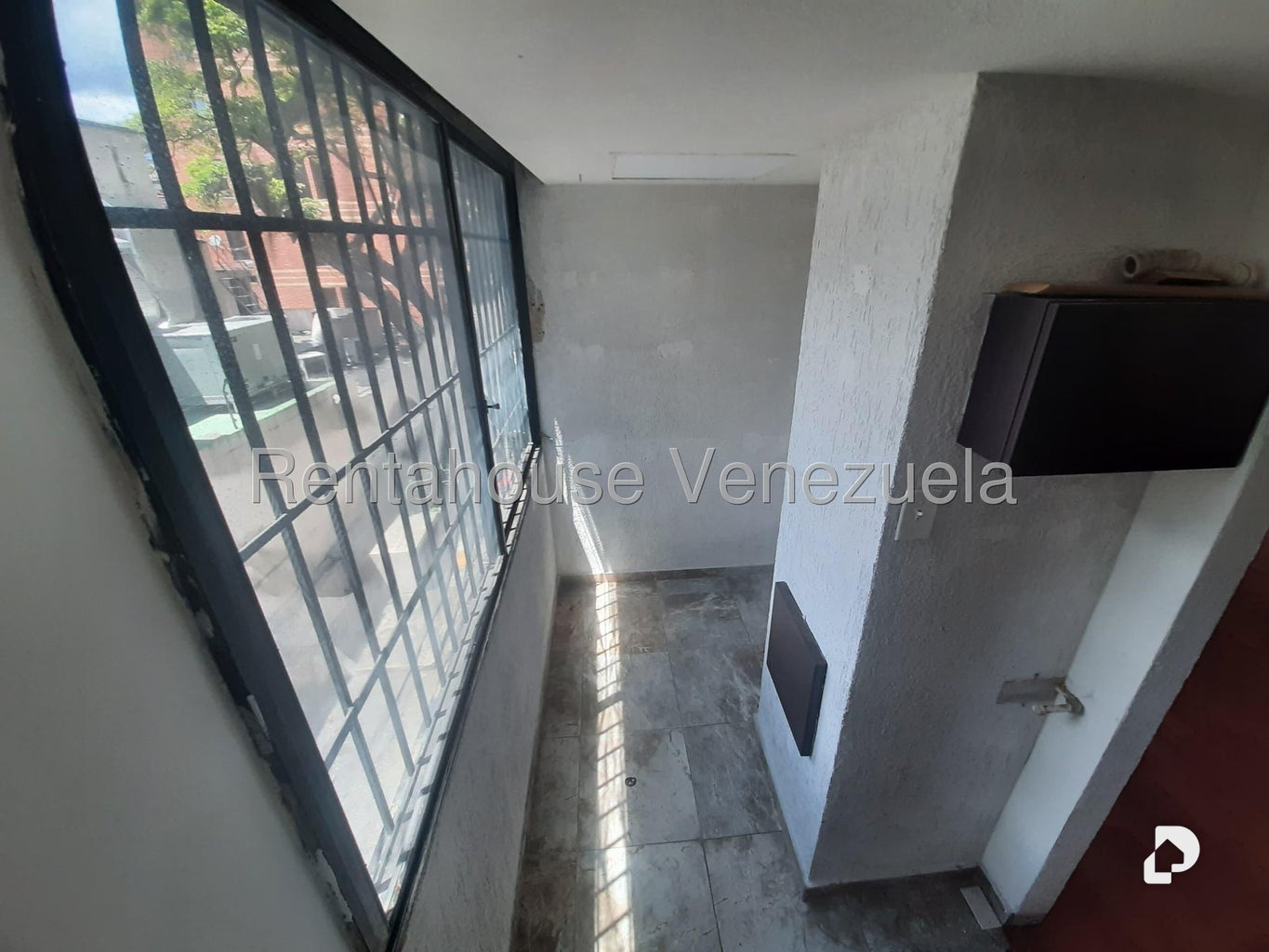 Oficina en Las Mercedes, Caracas