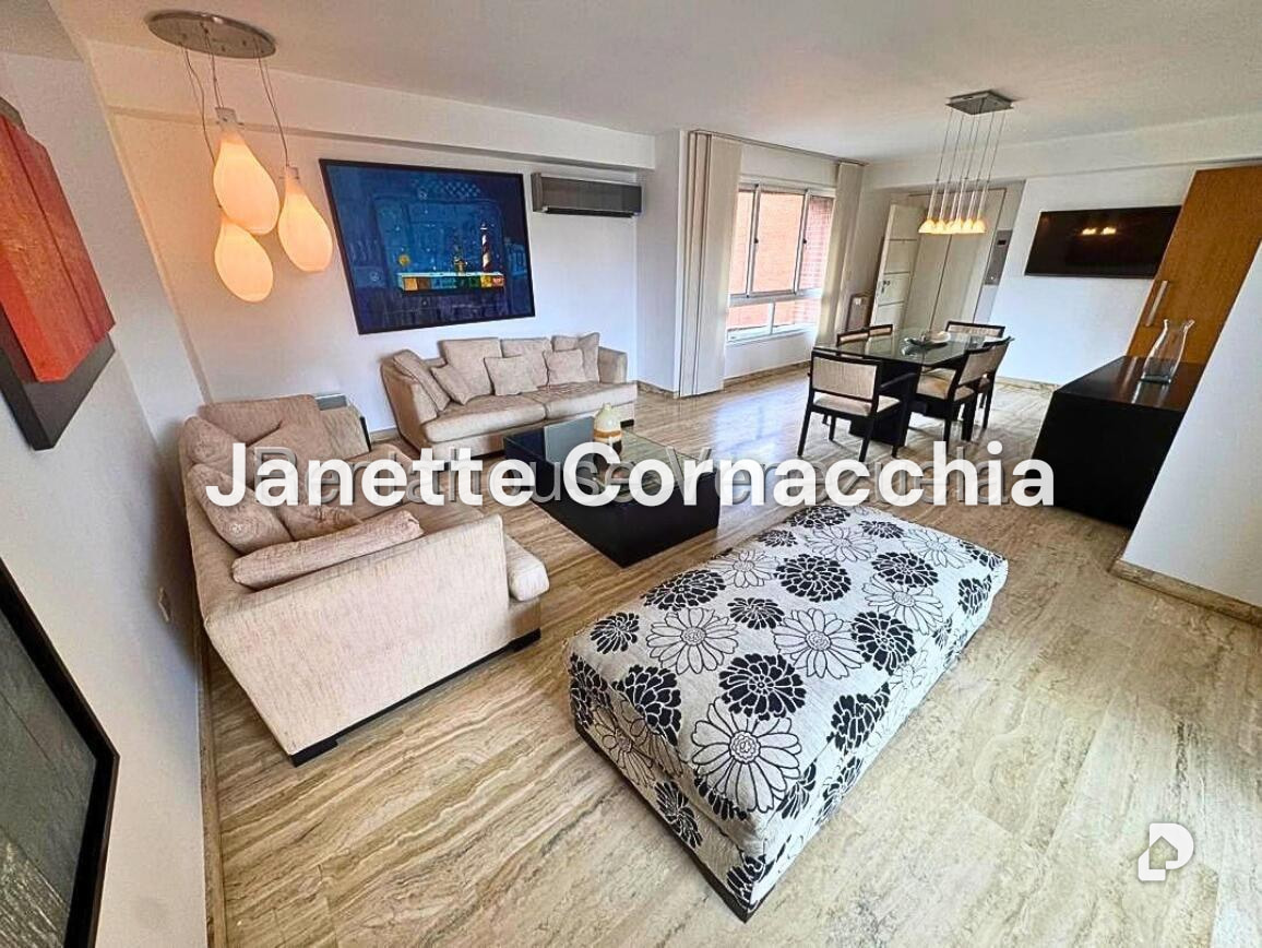 Apartamento en El Rosal, Caracas – 4