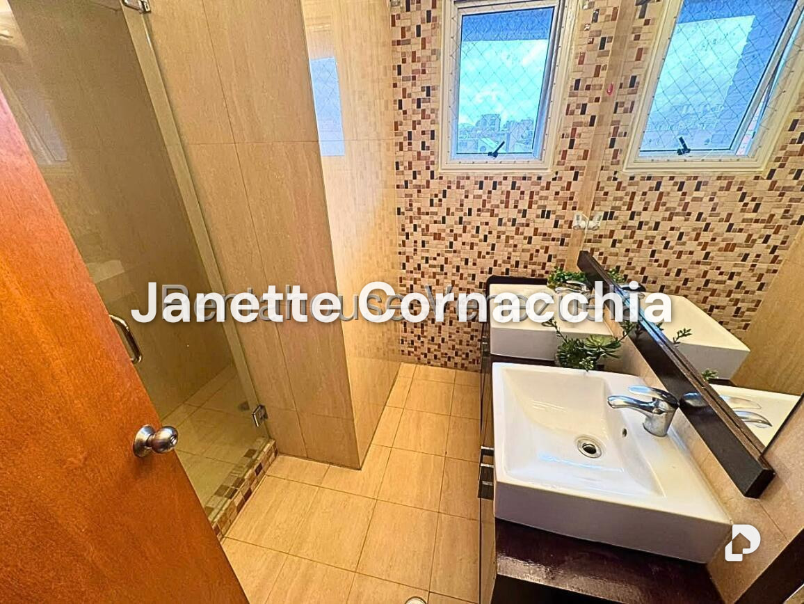 Apartamento en El Rosal, Caracas – 19