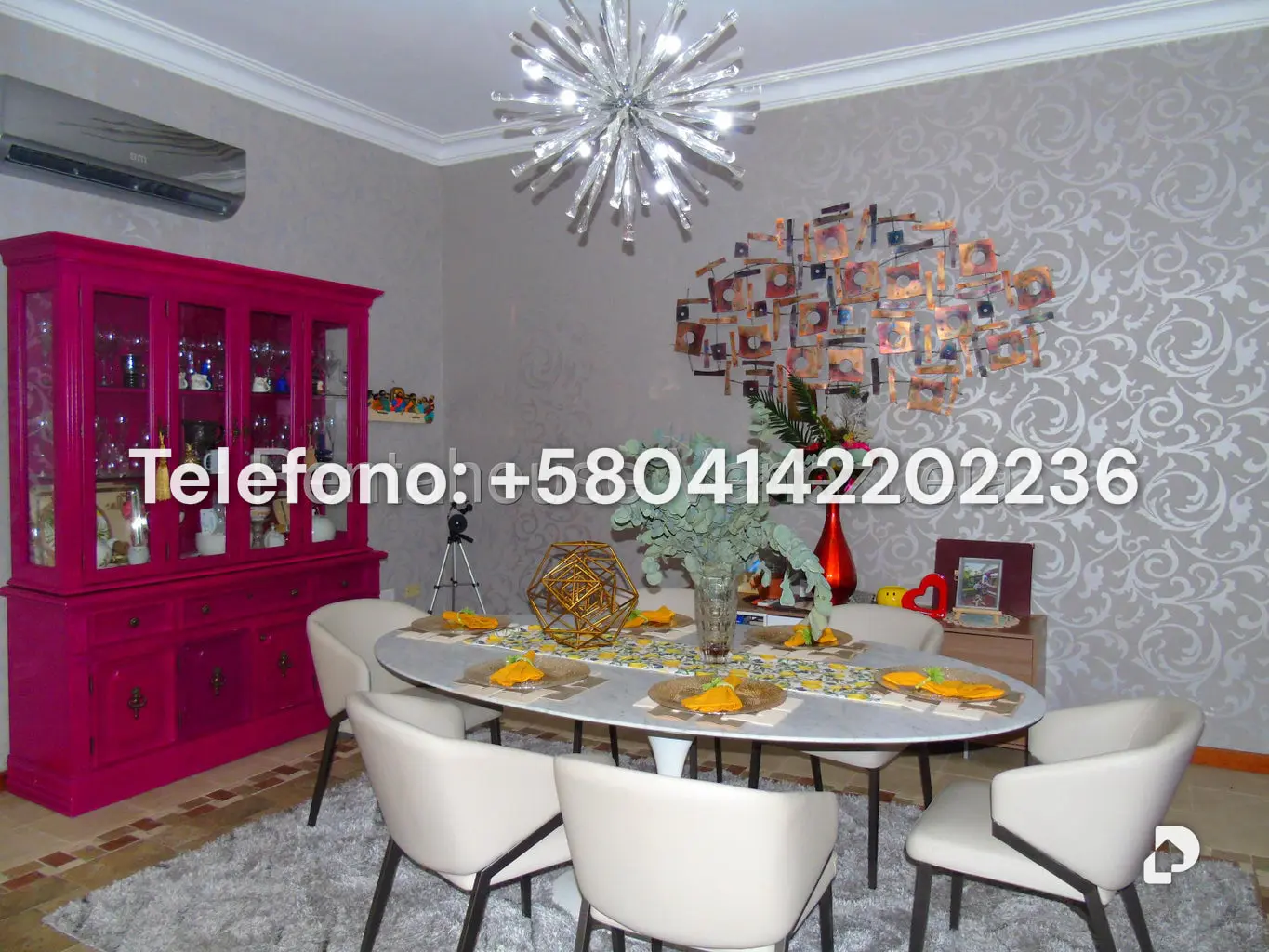 Casa en Altamira, Caracas – 16