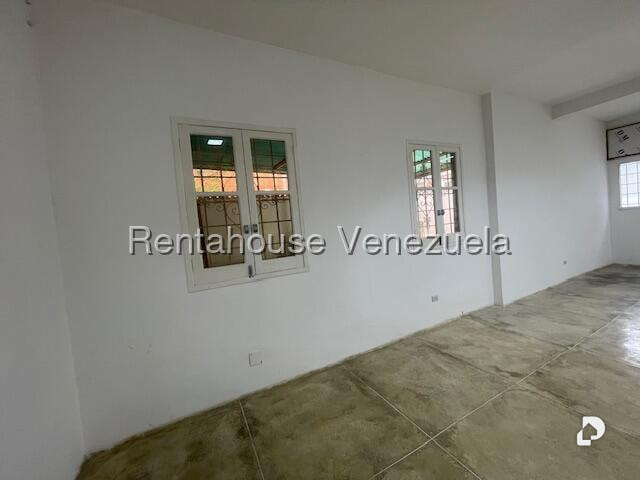 Casa en Campo Claro, Caracas – 14
