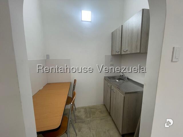 Casa en Campo Claro, Caracas – 10