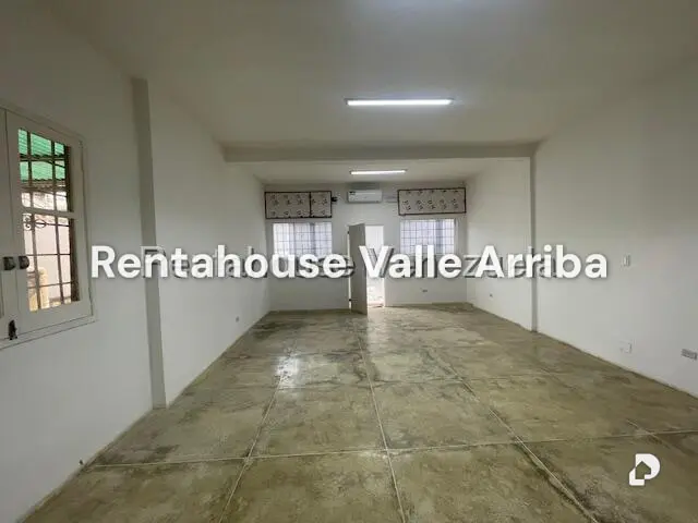 Casa en Campo Claro, Caracas – 15