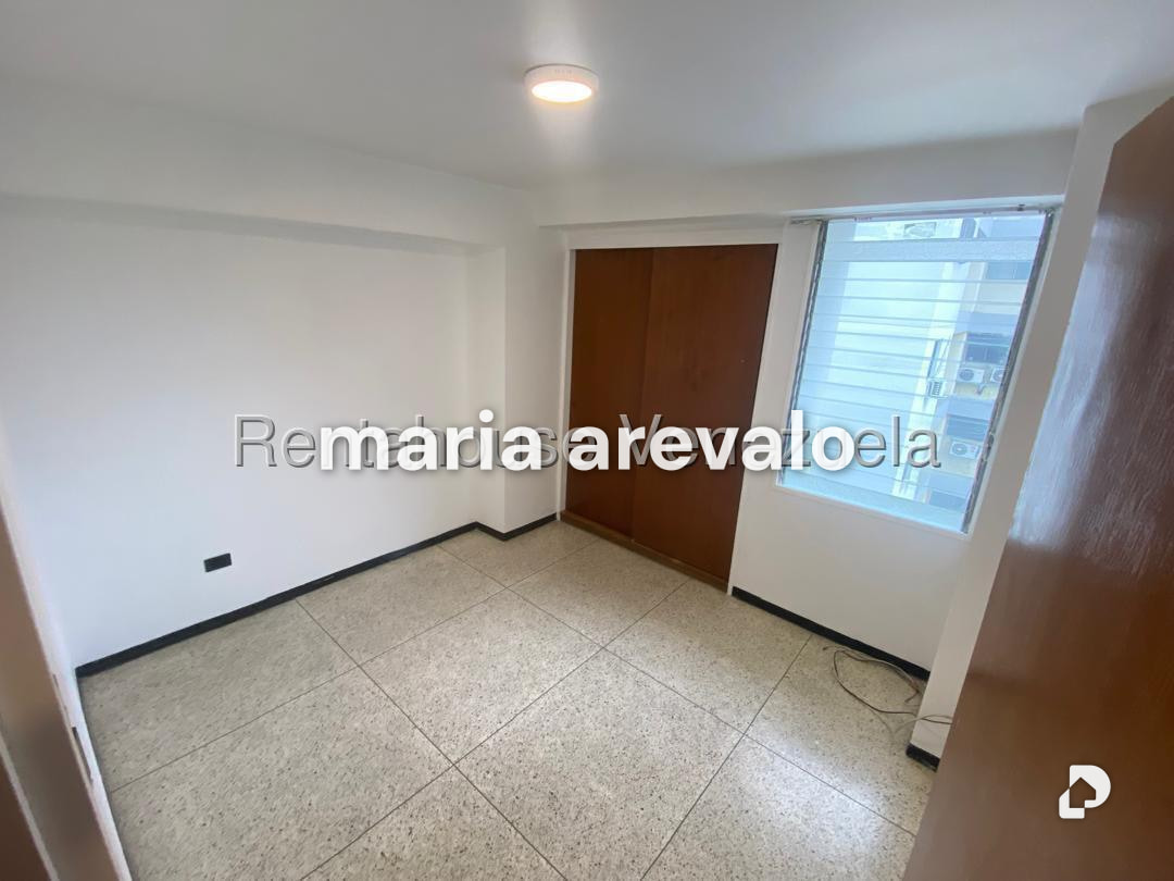 Apartamento en La Urbina, Caracas – 8